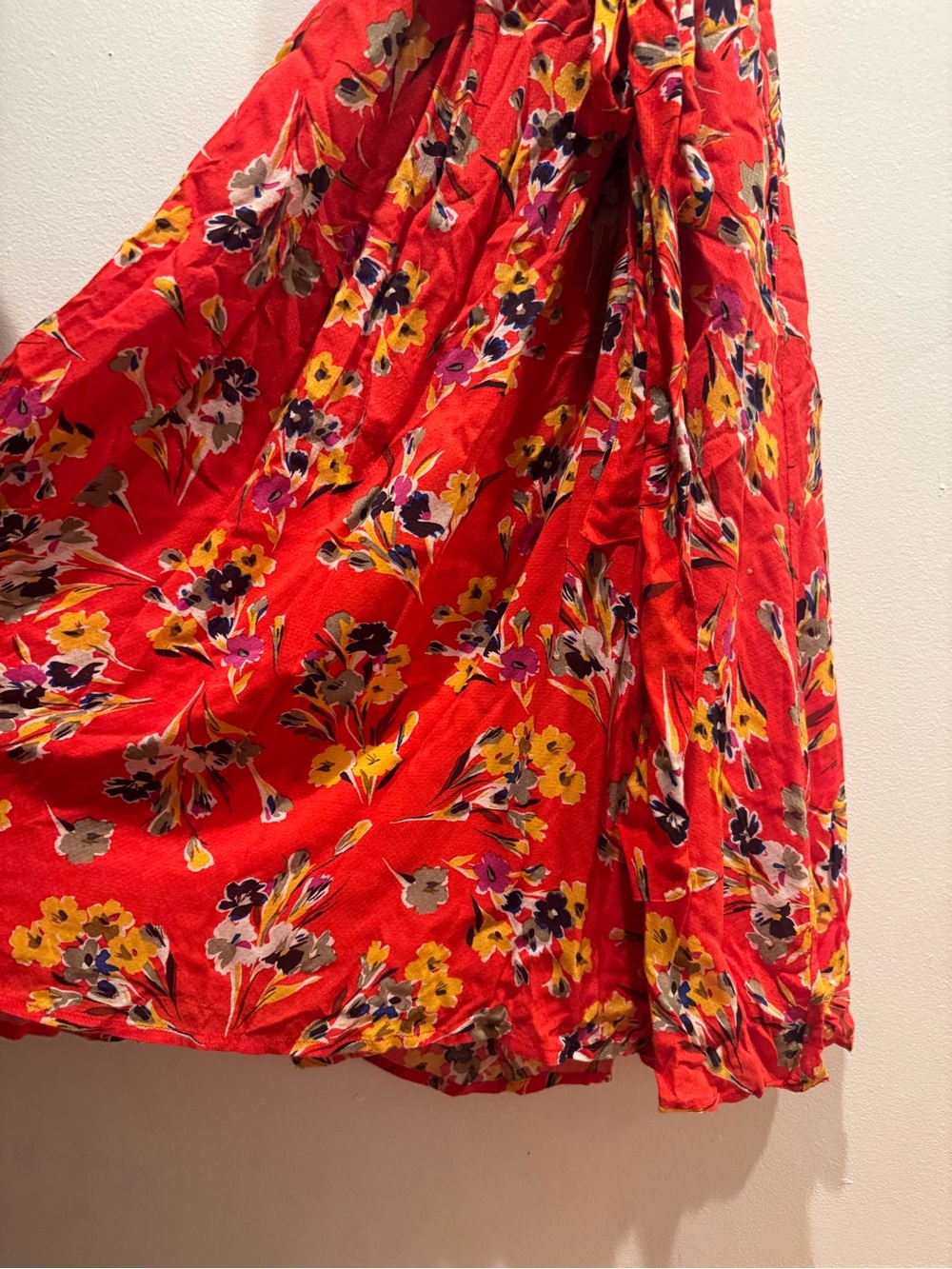 Anthropologie 47 of 52 Conversations Red Floral Dress - Picture 5 of 7